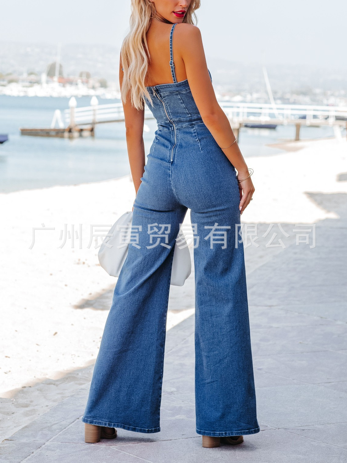Pagliaccetti in denim di nuova - Bib Long Sleeve recensione e prezzo
